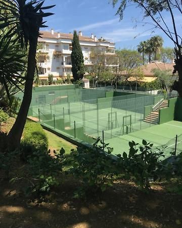 Hacienda Nagueles 1, 2 Bed 2 Bath, Large Terrace 400M From Beach Marbella Eksteriør billede
